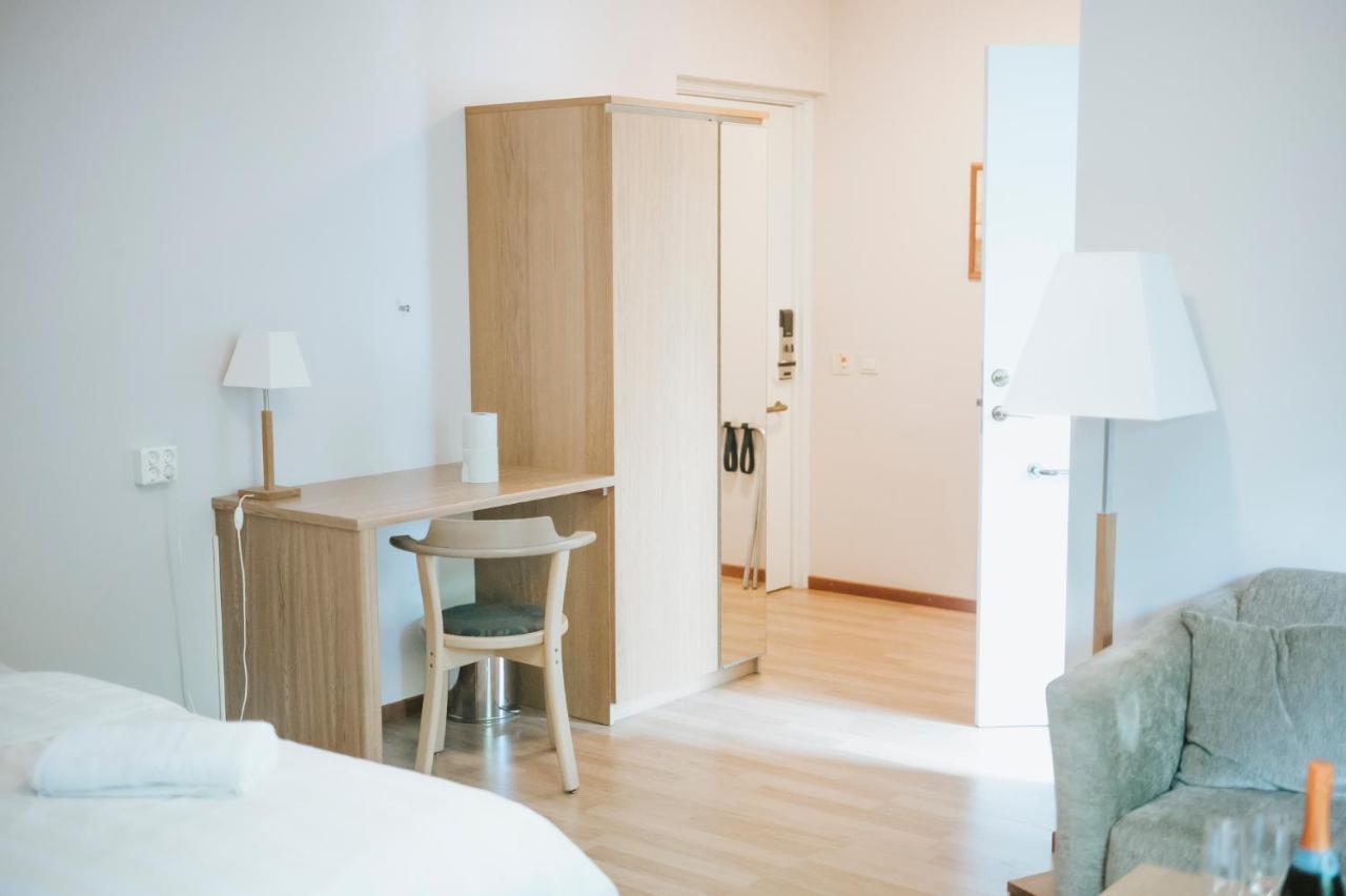 Nadden Hotell & Konferens Ramnas Екстер'єр фото